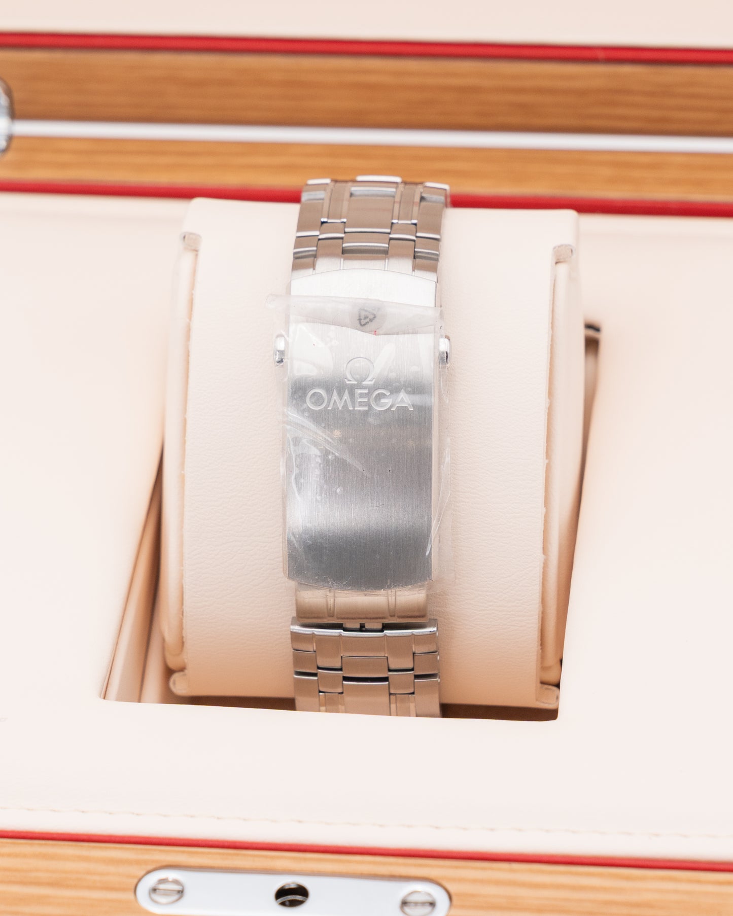NEW UNWORN WITH STICKERS 2025 Omega Seamaster 300M 42mm 210.30.42.20.10.001 Green "Seaweed" 2025