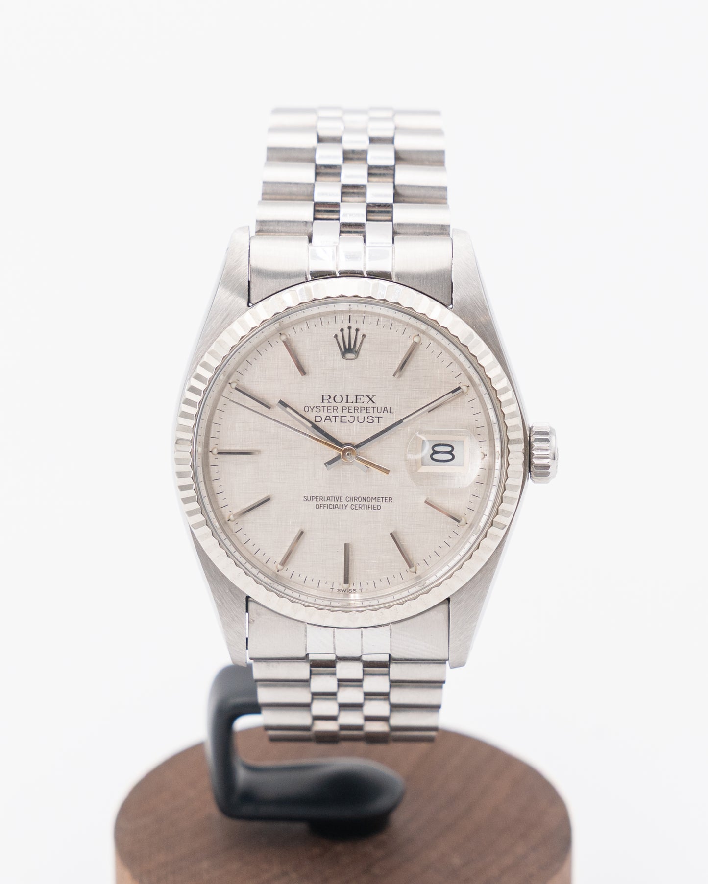 Rolex Datejust 36mm 16014 Silver Linen Dial Fluted Bezel Jubilee