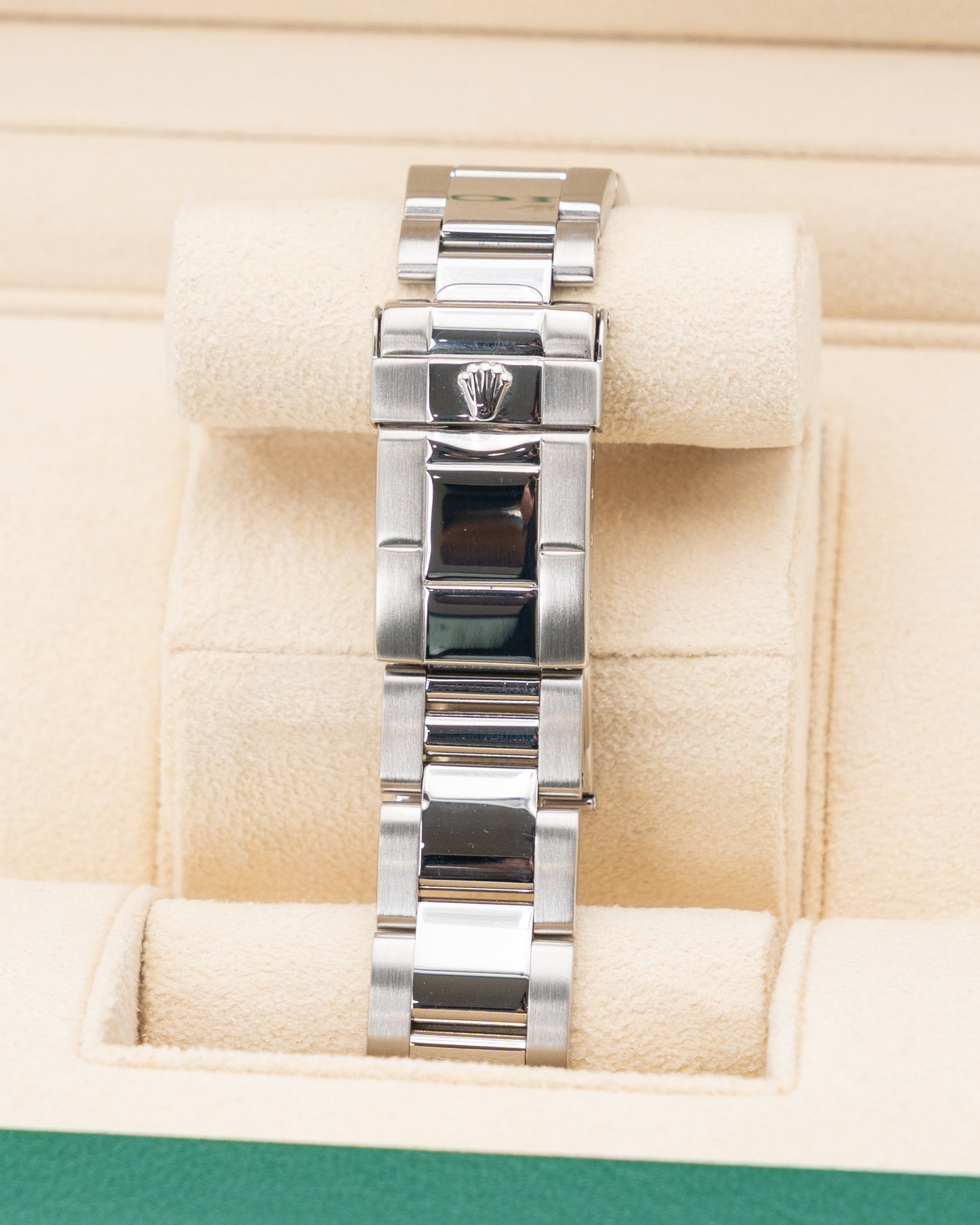 Rolex Yachtmaster 40mm 16622 Platinum Bezel and Dial