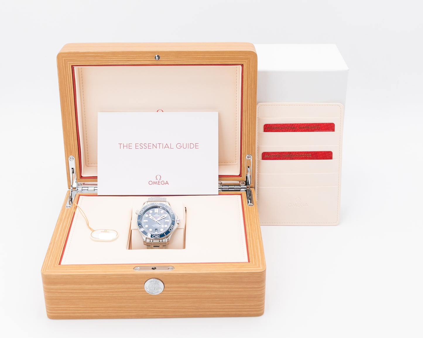 UNWORN 2025 WITH STICKERS Omega Seamaster Diver 300M 42mm 210.30.42.20.03.001 Blue On Bracelet 2025