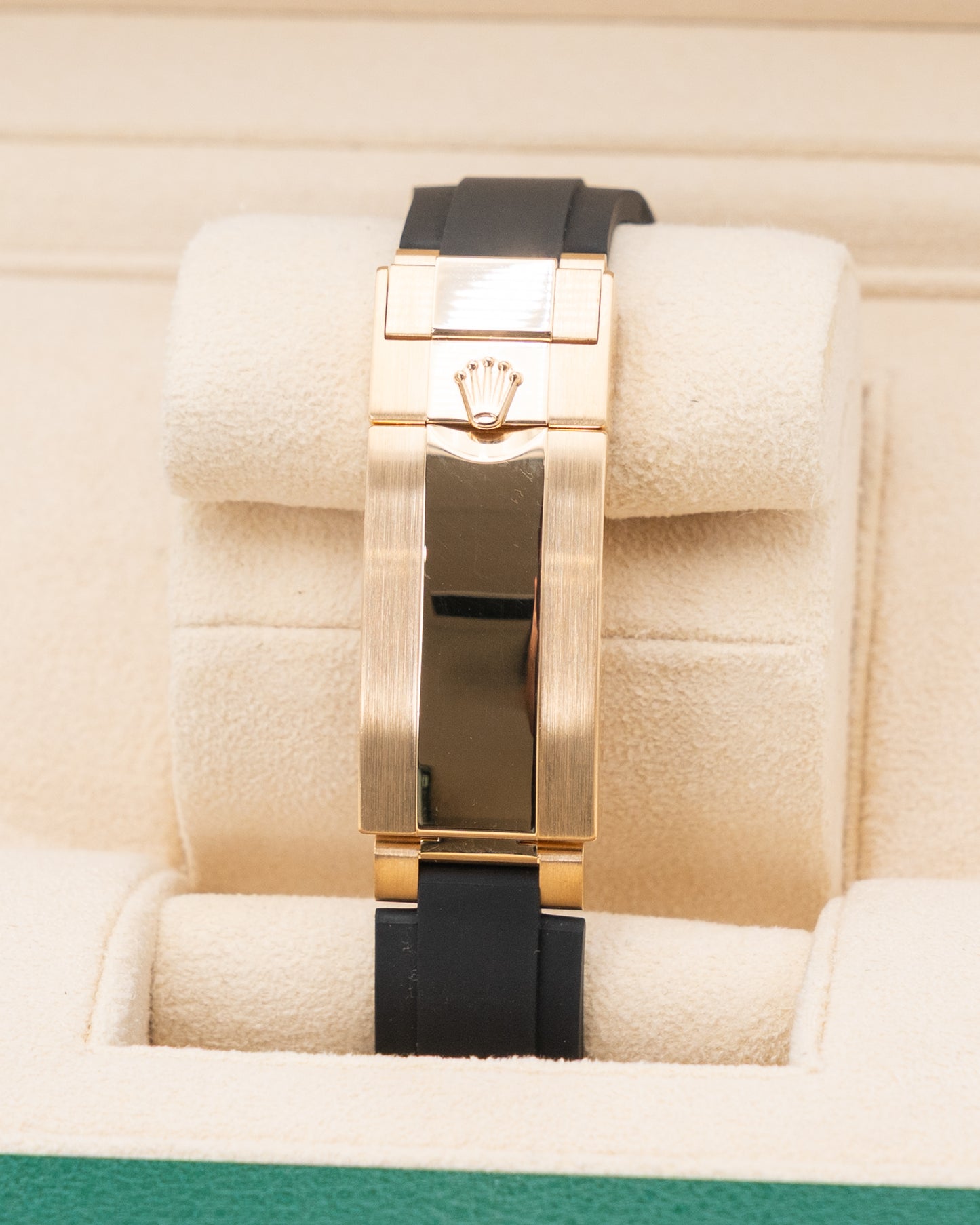 Rolex Yachtmaster 42mm 226658 Yellow Gold OysterFlex 2024