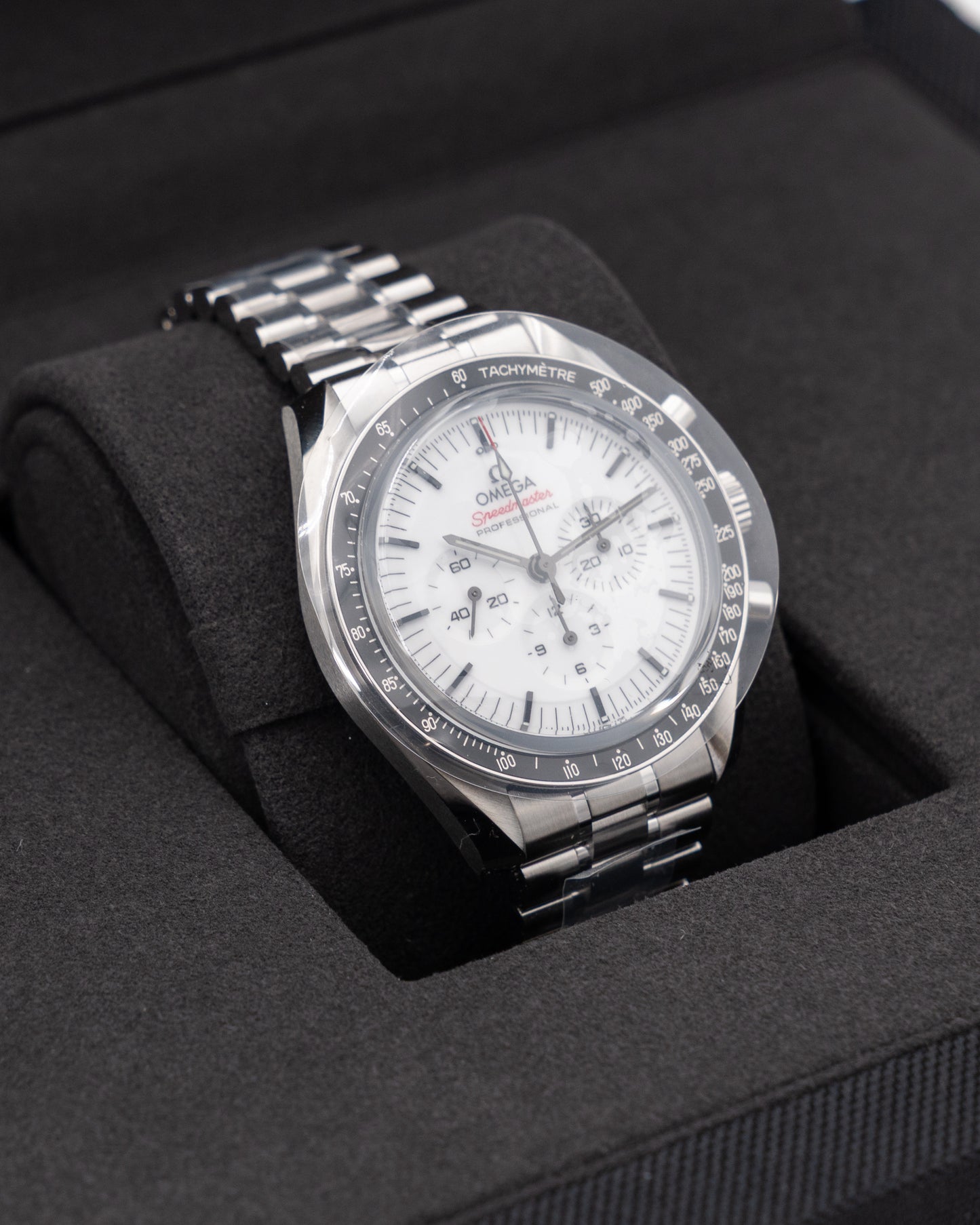UNWORN FULLY STICKERED Omega Speedmaster White 42mm 310.30.42.50.04.001 Moonwatch Professional 2025
