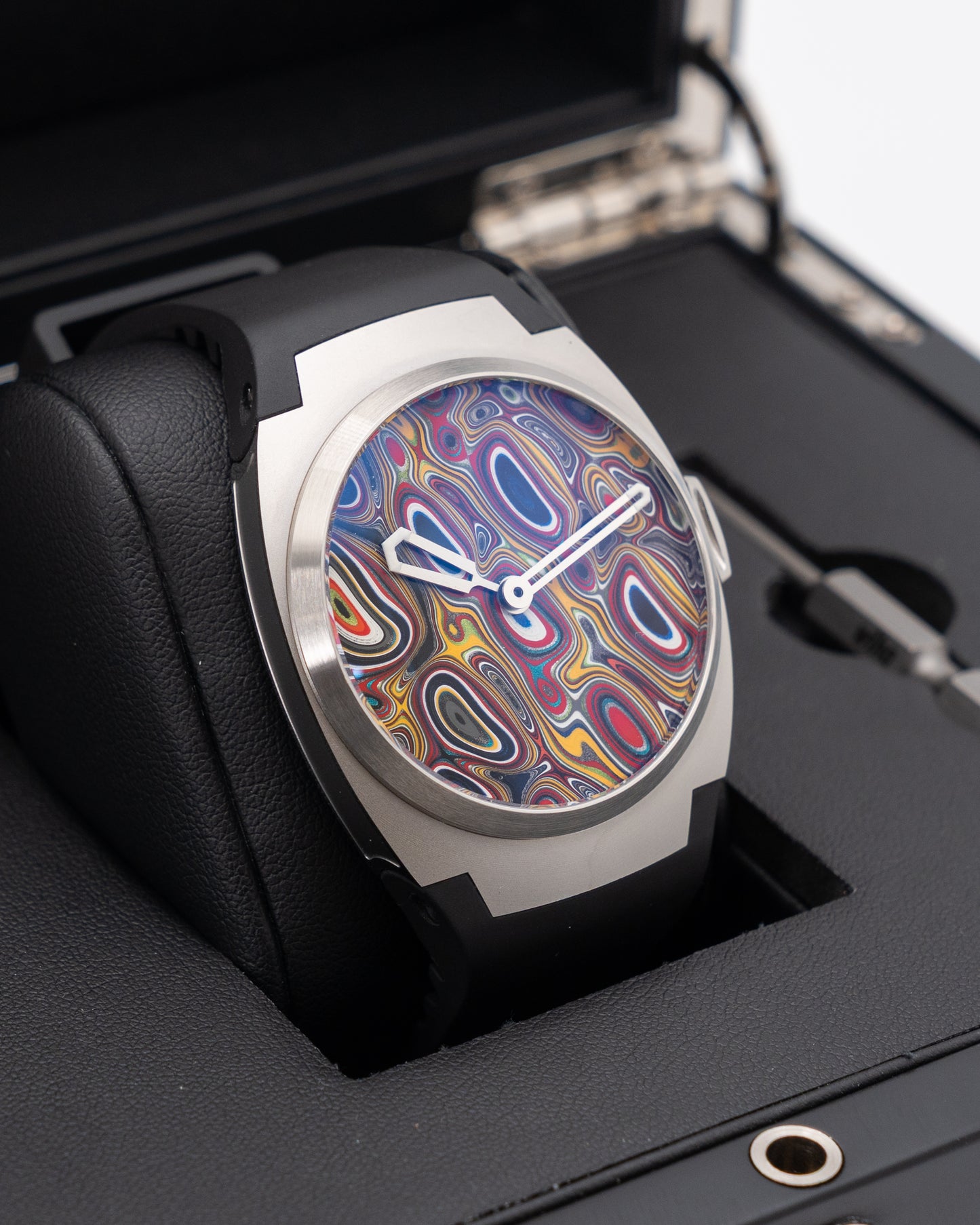 UNWORN Arcanaut Denmark ARC II Fordite Dial 2024