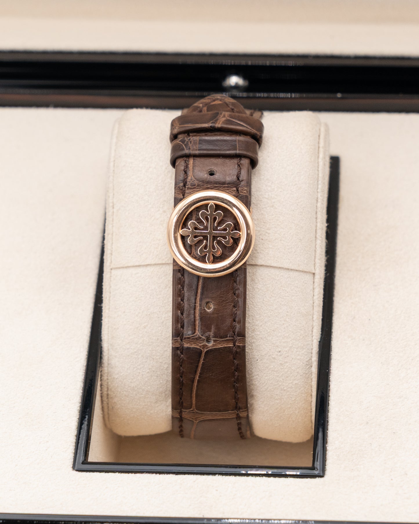 Patek Philippe Annual Calendar 38.5mm 5396r-011 Rose Gold Silver Dial 2020