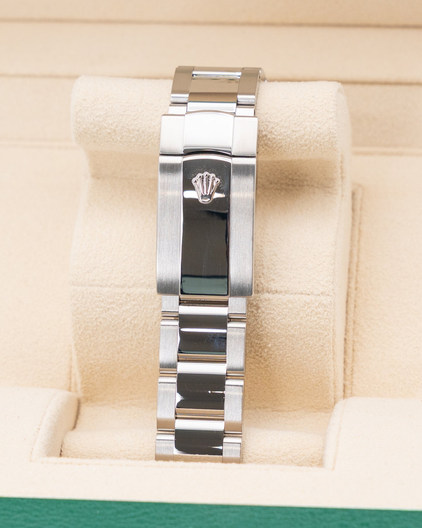 Rolex Datejust 41mm 126334 Blue Index Dial Fluted Jubilee 2020