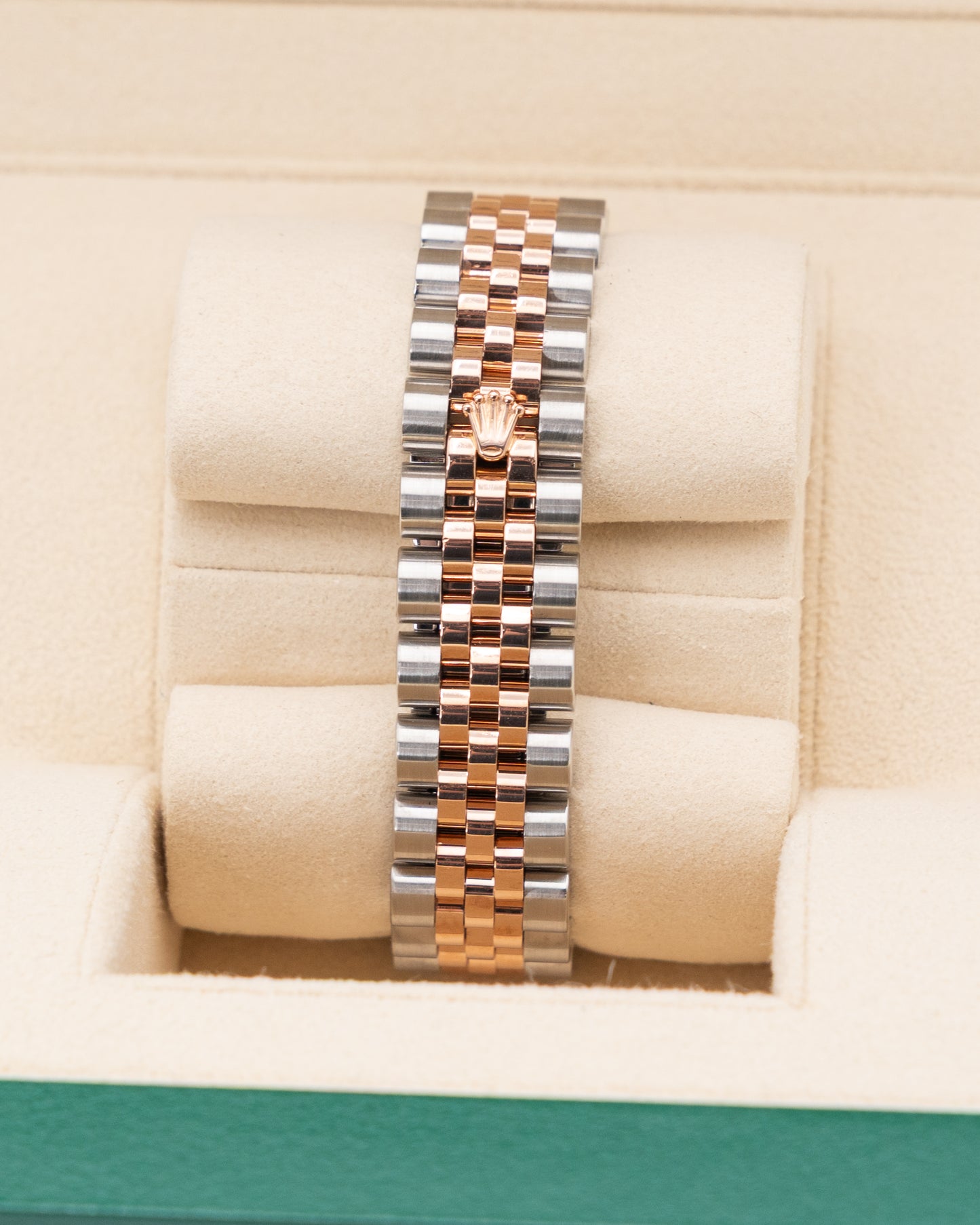 Rolex Datejust 31mm 178271 Silver Rolex Motif Diamond Dial Fluted Jubilee Two Tone Rose Gold