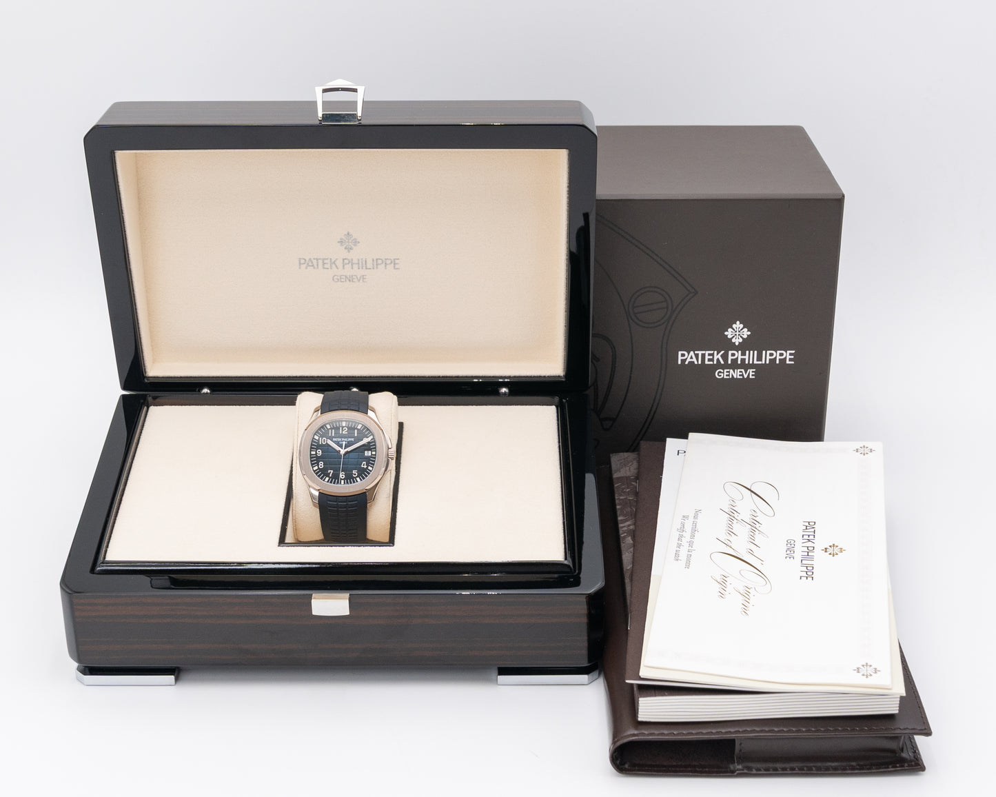 Patek Philippe Aquanaut 42mm 5168G White Gold / Blue 2020