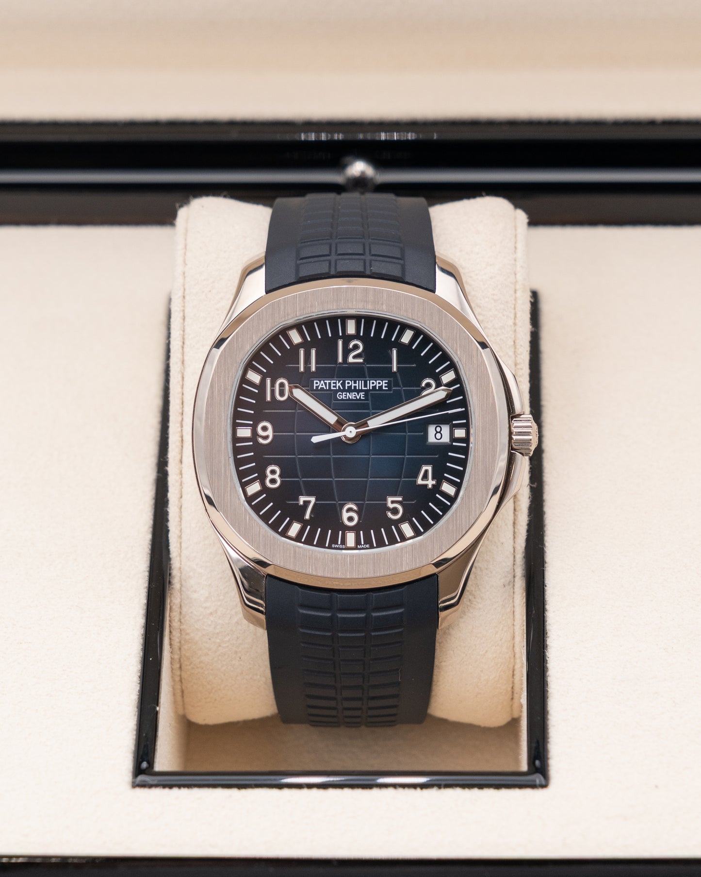 Patek Philippe Aquanaut 42mm 5168G White Gold / Blue 2020