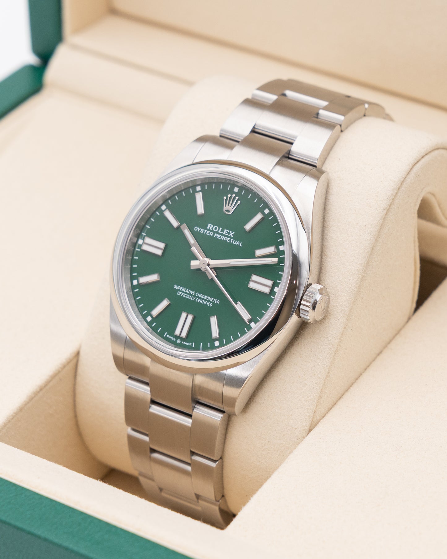 UNWORN Rolex Oyster Perpetual 41mm 134300-0004 Green Dial 2025