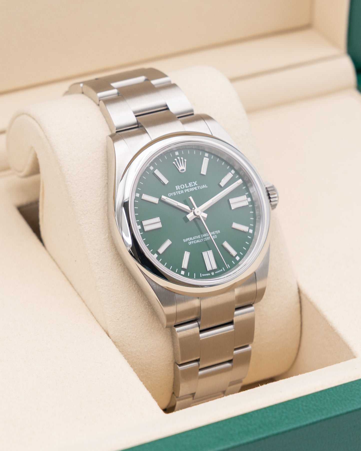 UNWORN Rolex Oyster Perpetual 41mm 134300-0004 Green Dial 2025