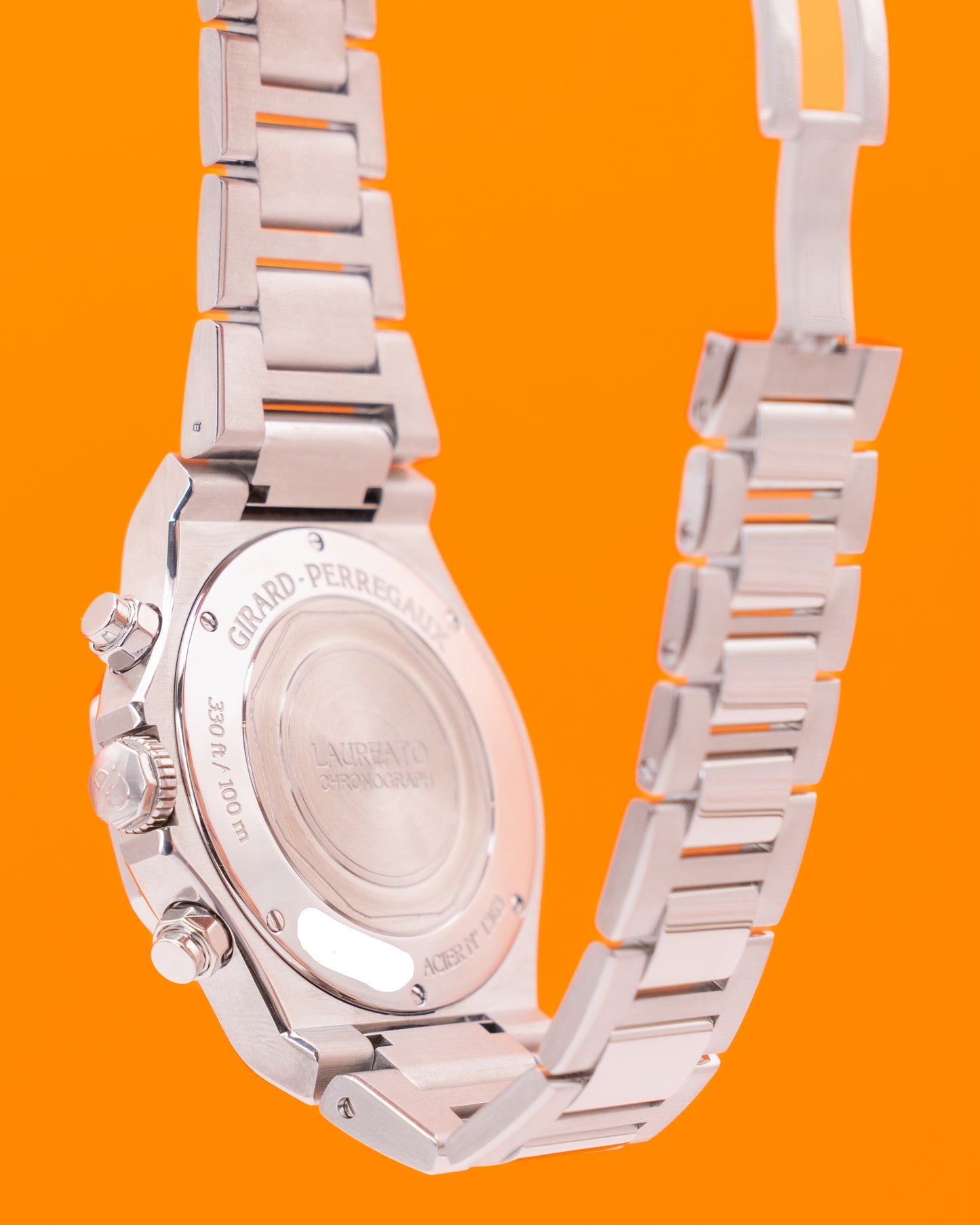 Girard Perregaux Laureato Chronograph 42 mm 81020-11-131-11A Panda Stainless Steel 2020