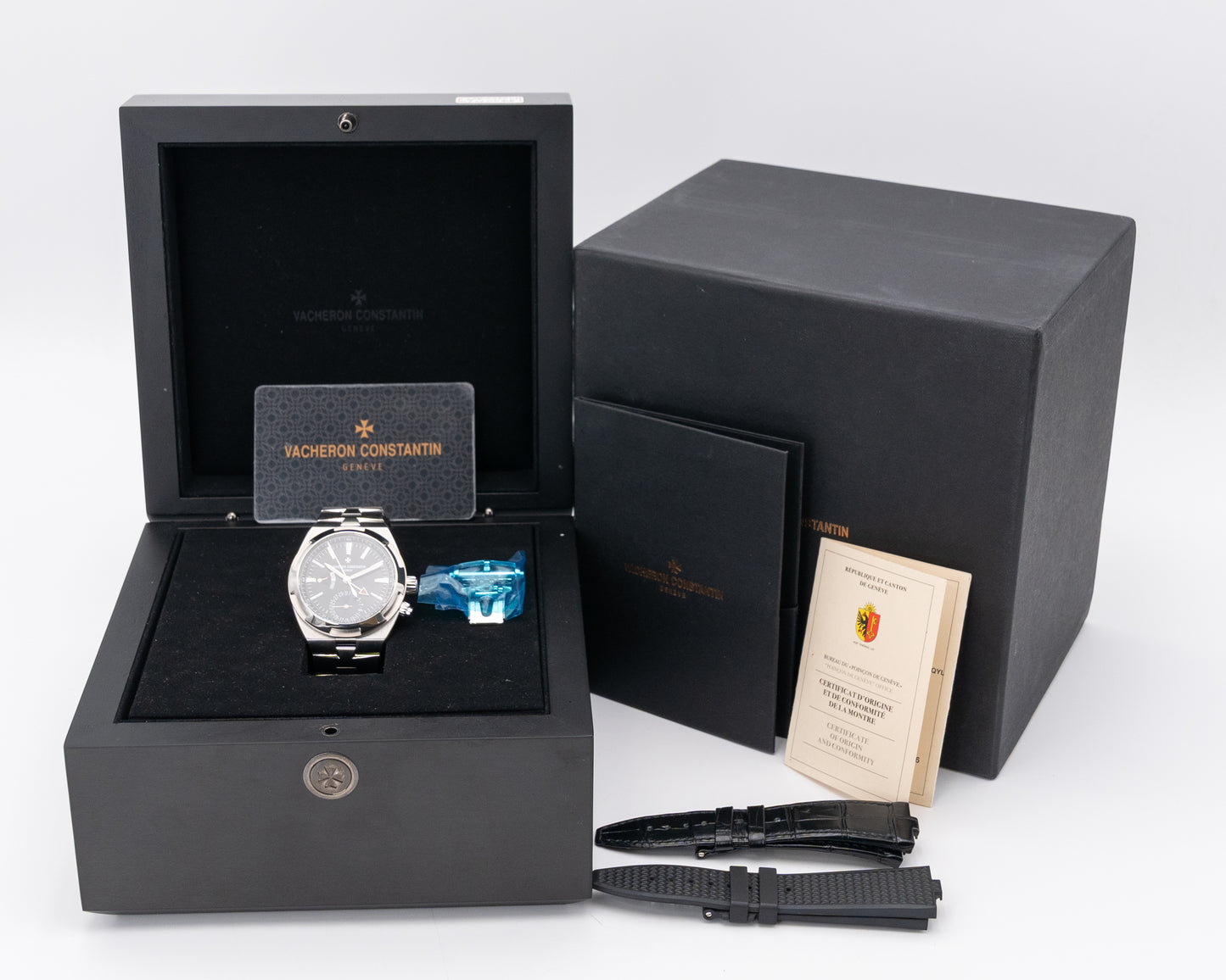 Vacheron Constantin Overseas 41mm 7900V/110A-B546 Black Dial Dual Time 2021