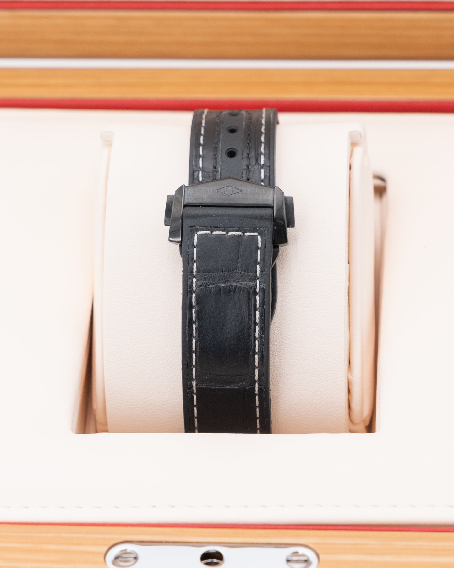 Omega Seamaster Planet Ocean 43.5mm 215.33.44.21.01.001 Black