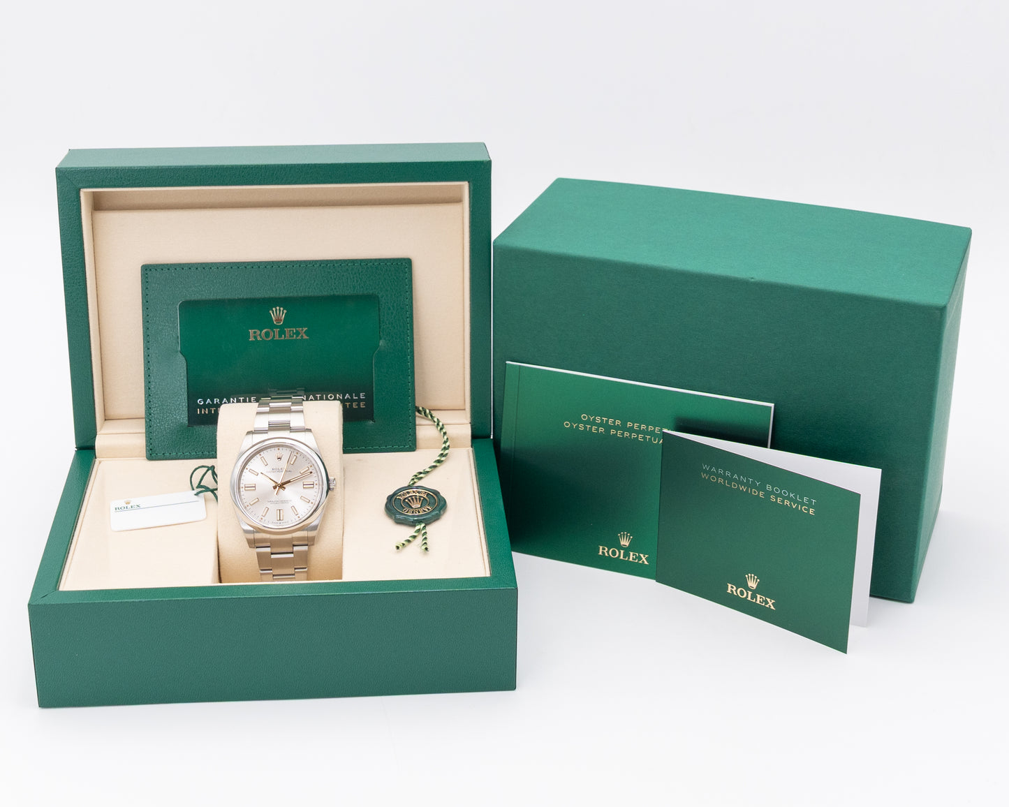 Rolex Oyster Perpetual 41mm 124300 Silver 2025