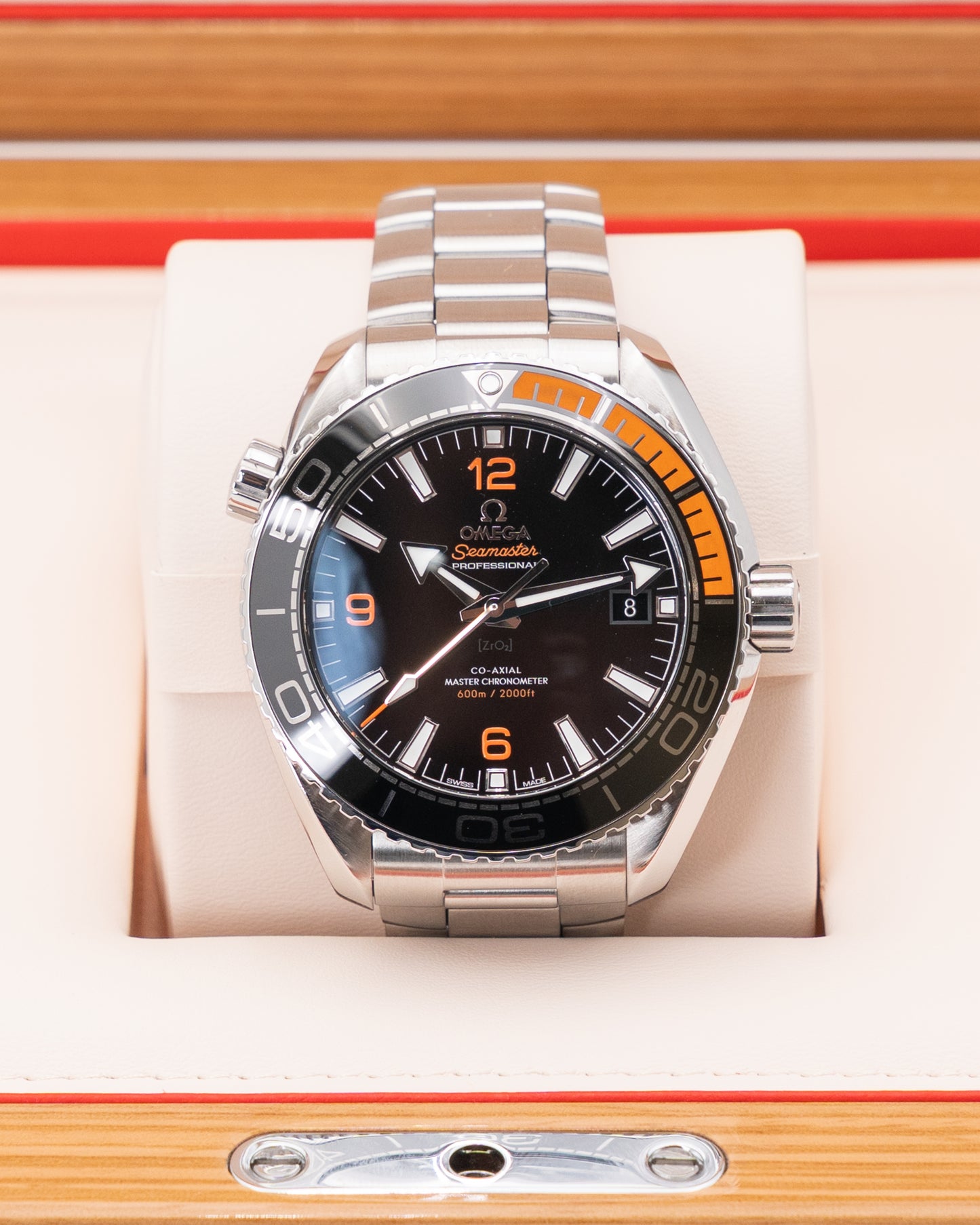 Omega Seamaster Planet Ocean 43.5mm 215.30.44.21.01.002 Black and Orange 2024