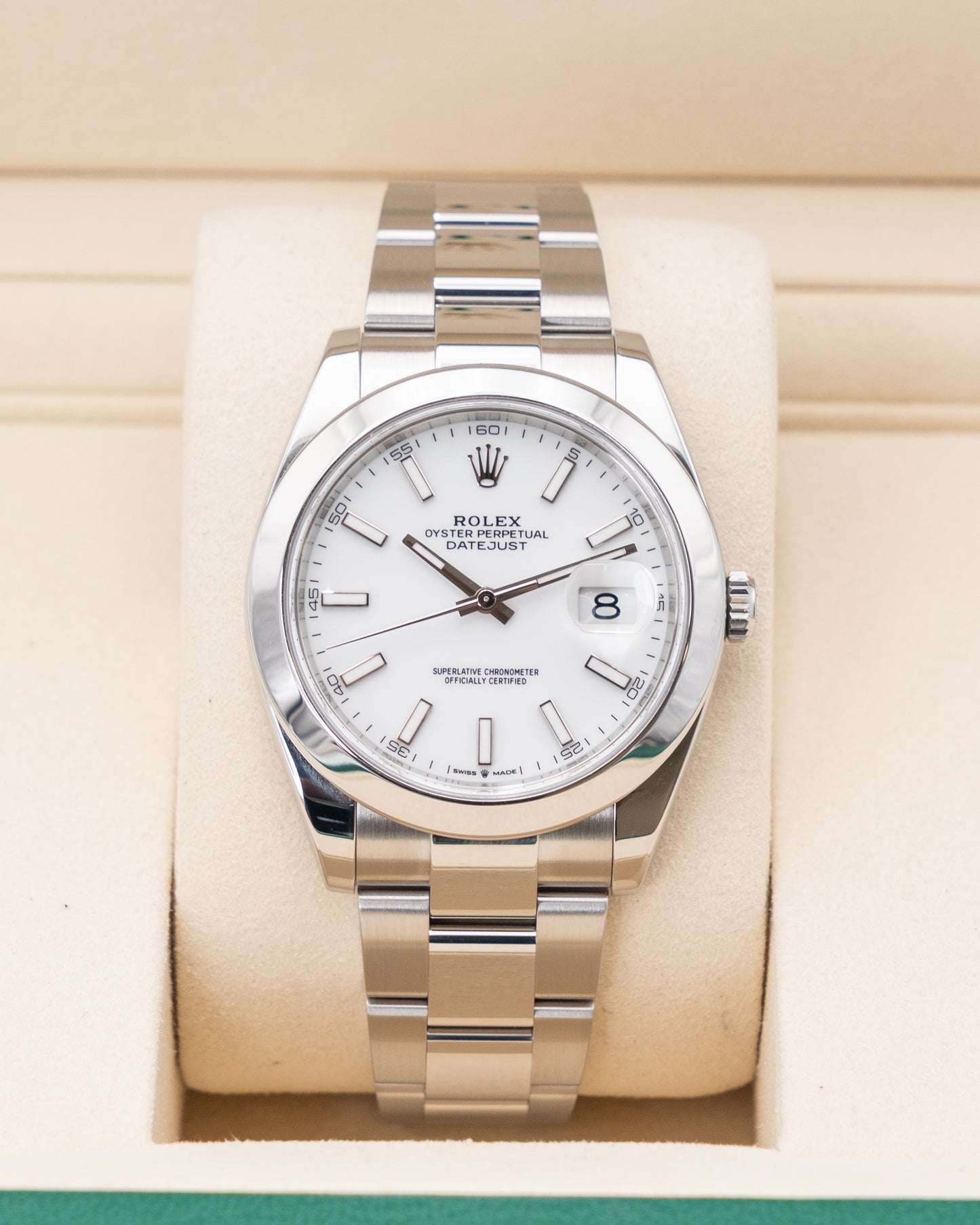Rolex Datejust 41mm 126300 White Stick Dial Smooth Oyster 2025