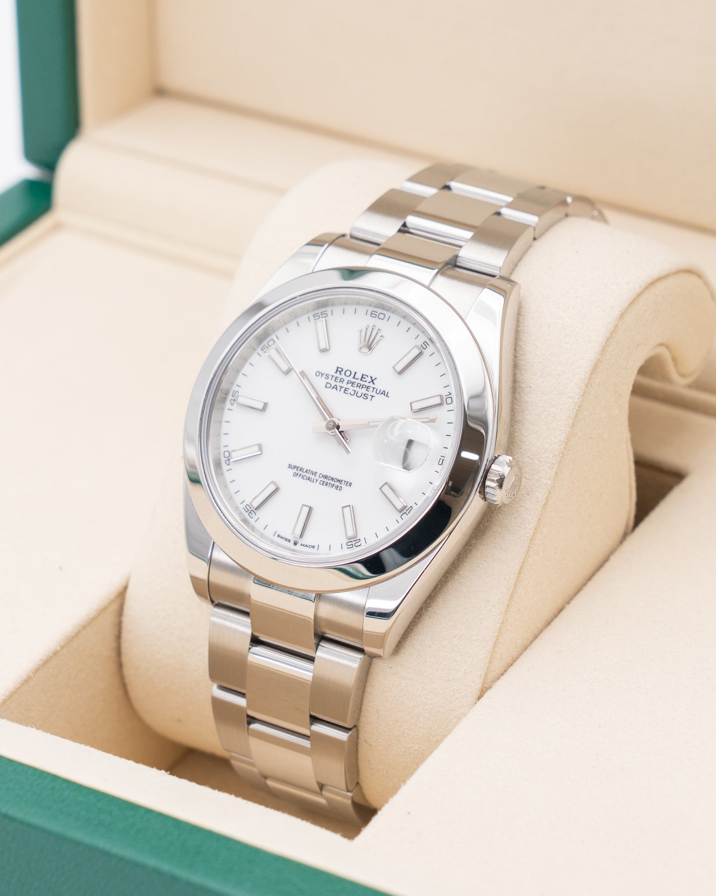 Rolex Datejust 41mm 126300 White Stick Dial Smooth Oyster 2025