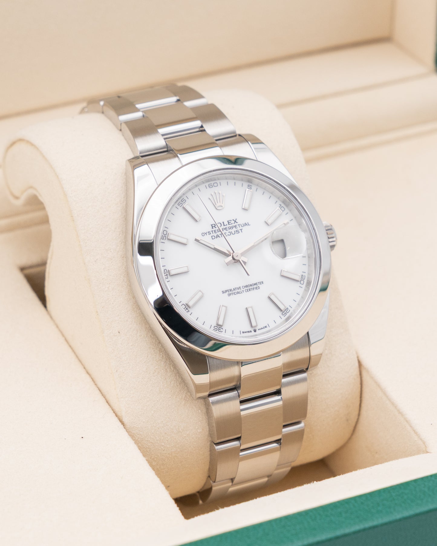 Rolex Datejust 41mm 126300 White Stick Dial Smooth Oyster 2025