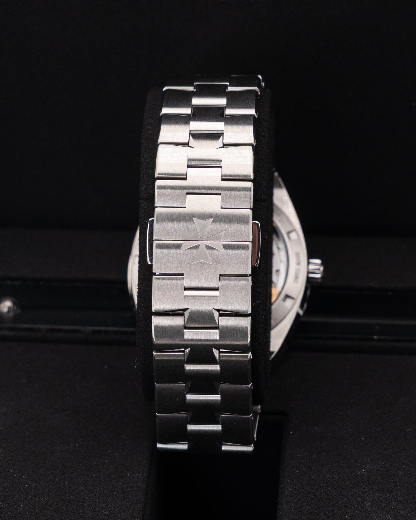 Vacheron Constantin Overseas 41mm 4500V/110A Black Dial 2023