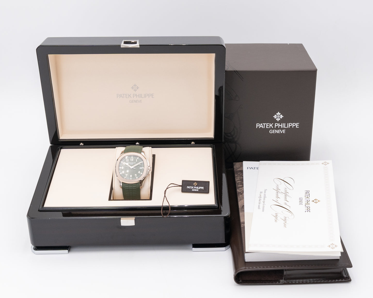 Patek Philippe Aquanaut 42.2mm 5168G-010 Green Dial White Gold 2023