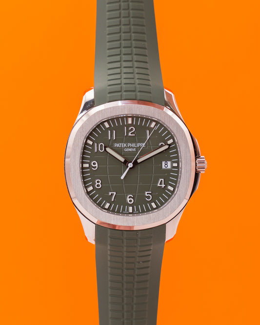 Patek Philippe Aquanaut 42.2mm 5168G-010 Green Dial White Gold 2023