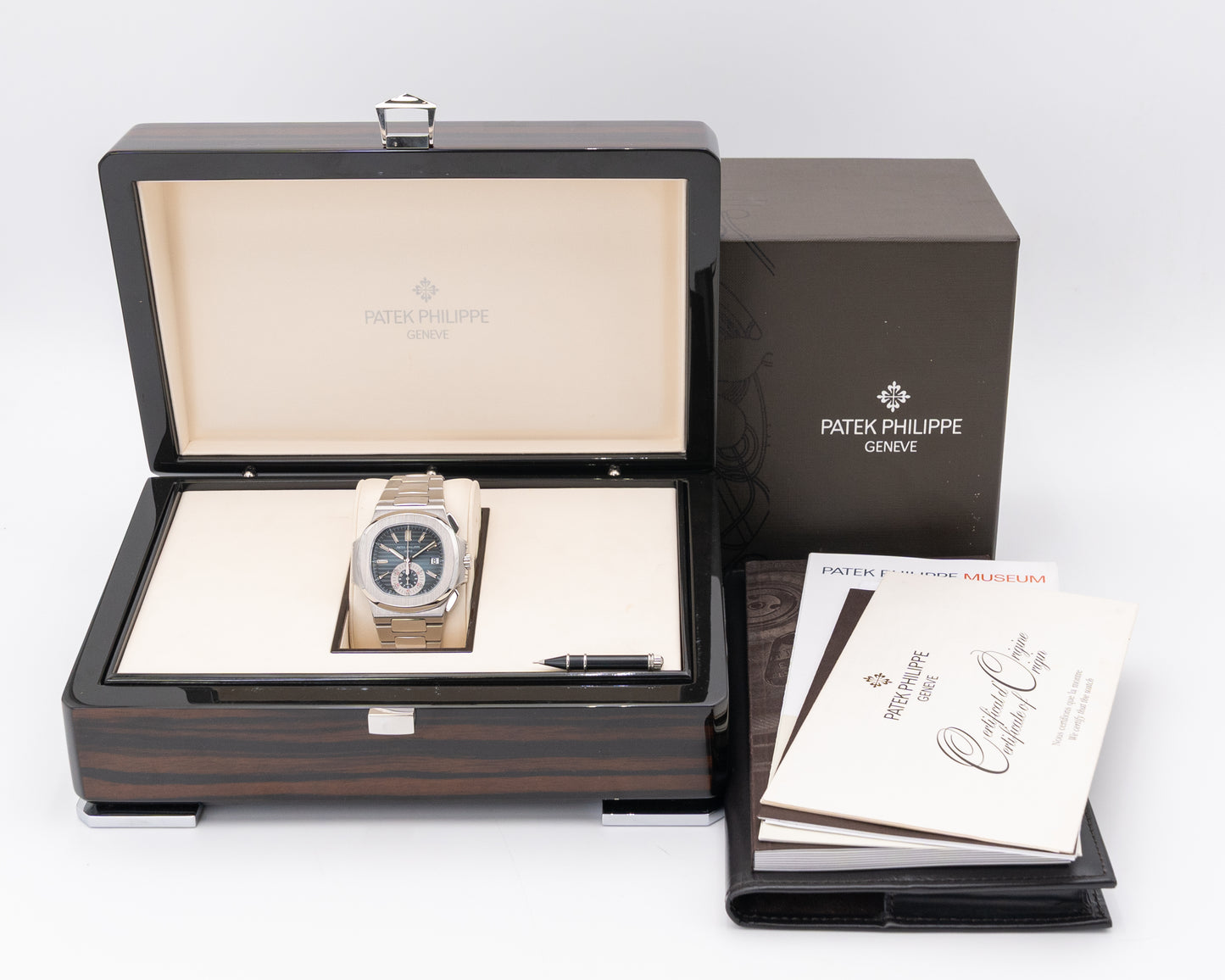 Patek Philippe Nautilus 40.5mm 5980/1A-001 Blue Dial Chronograph 2008