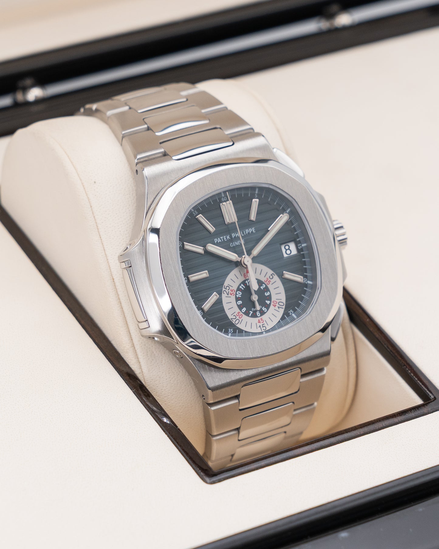 Patek Philippe Nautilus 40.5mm 5980/1A-001 Blue Dial Chronograph 2008