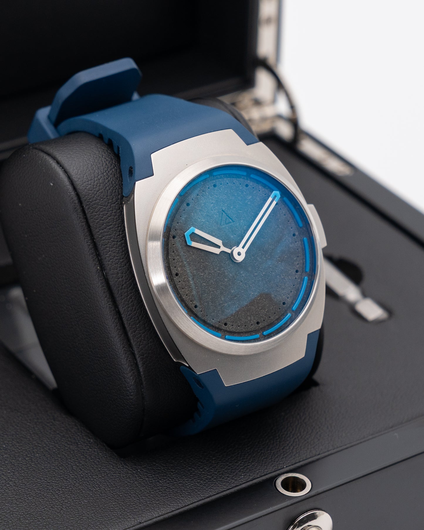 Arcanaut Arc II D'ARC Matter Badger Blue 41mm 2025