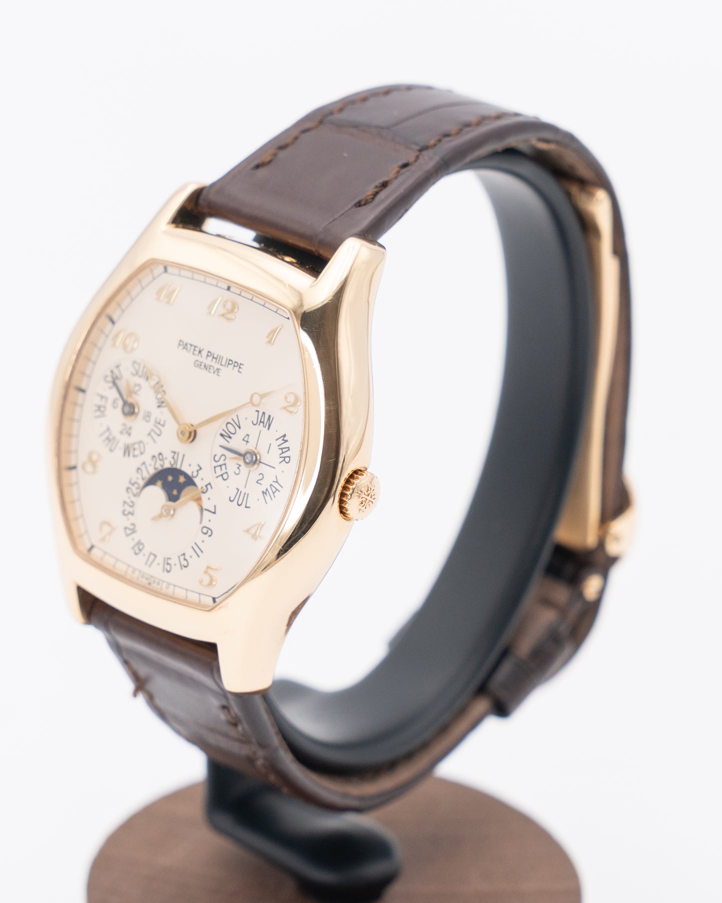 Patek Philippe Perpetual Calendar 37mm 5940J-001 Yellow Gold