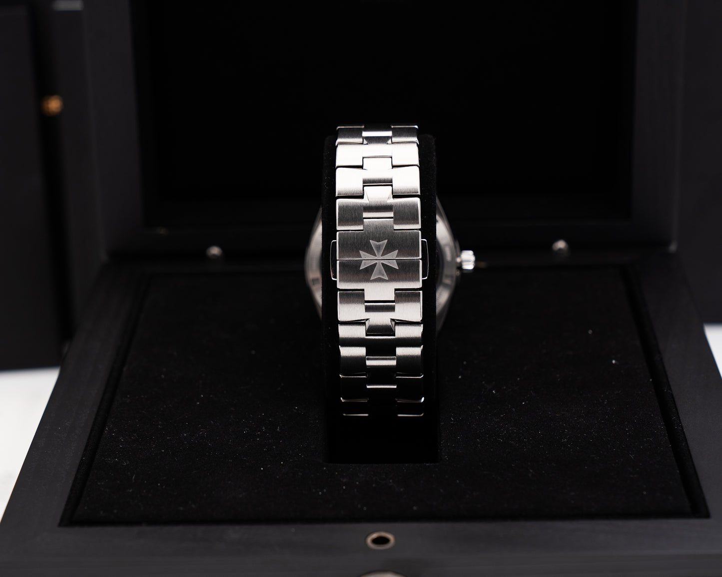 Vacheron Constantin Overseas 41mm 4500v Silver Dial 2021