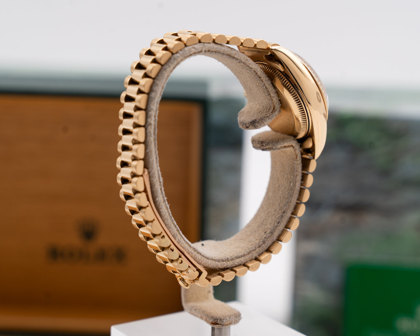 Rolex President 26mm 69178 Yellow Gold Black Diamond Dial 1998