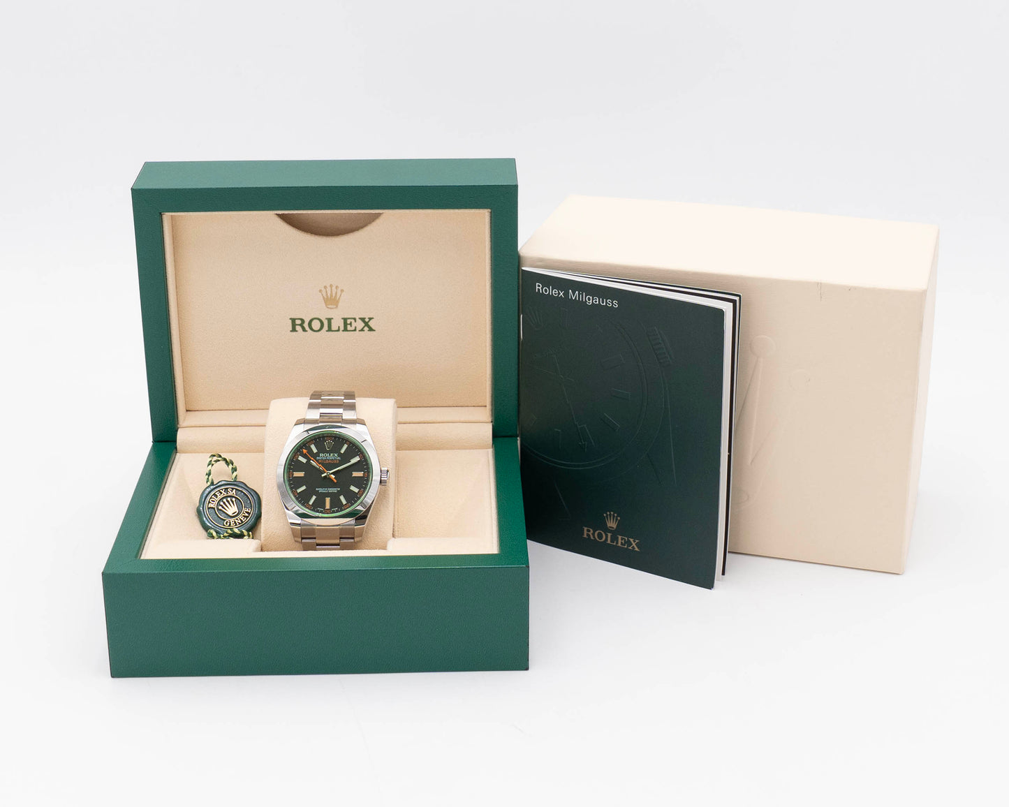 Rolex Milgauss 40mm 116400V Green Crystal Black Dial