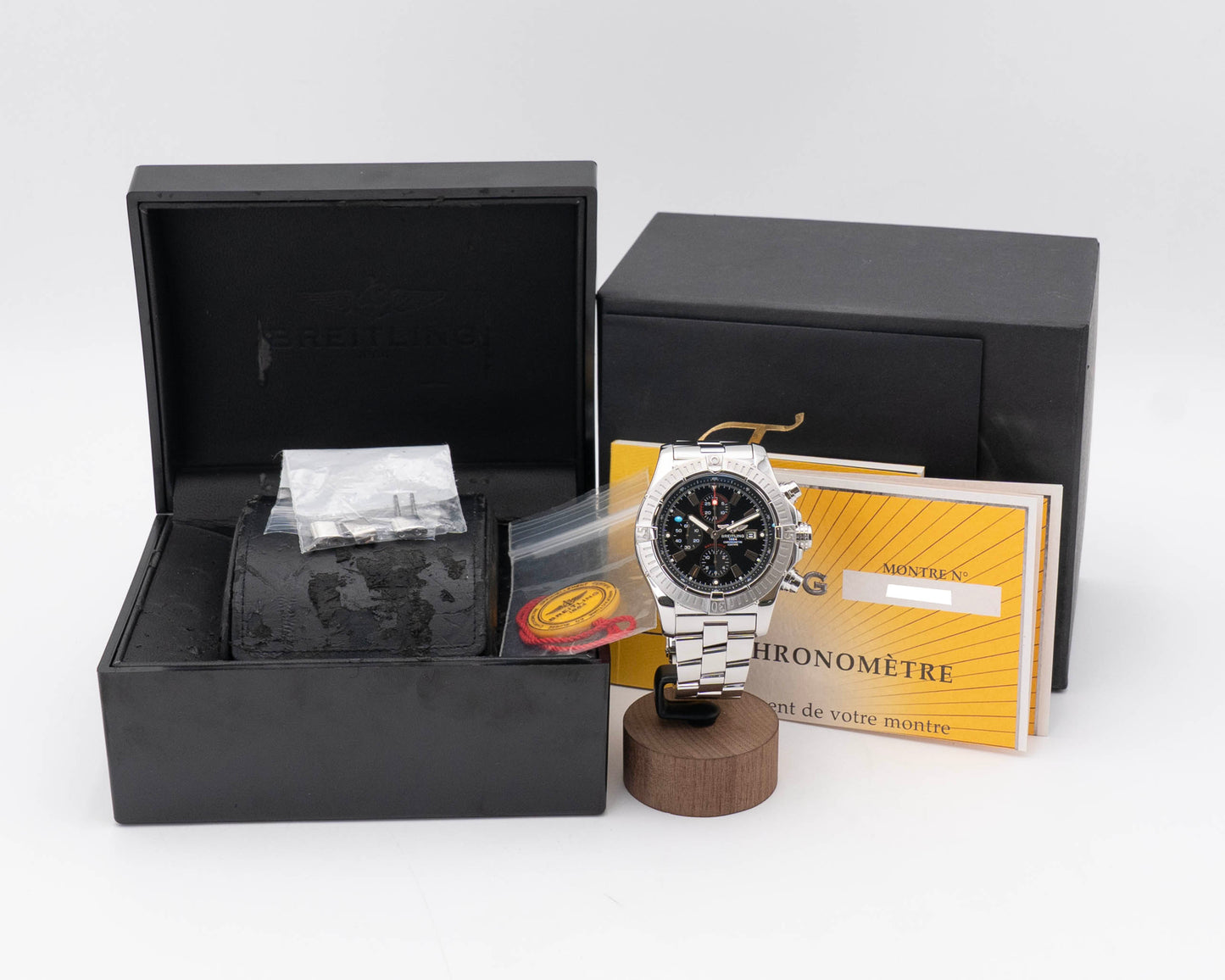 Breitling Super Avenger 48.40mm A1337011B907135A Black Dial Chronograph