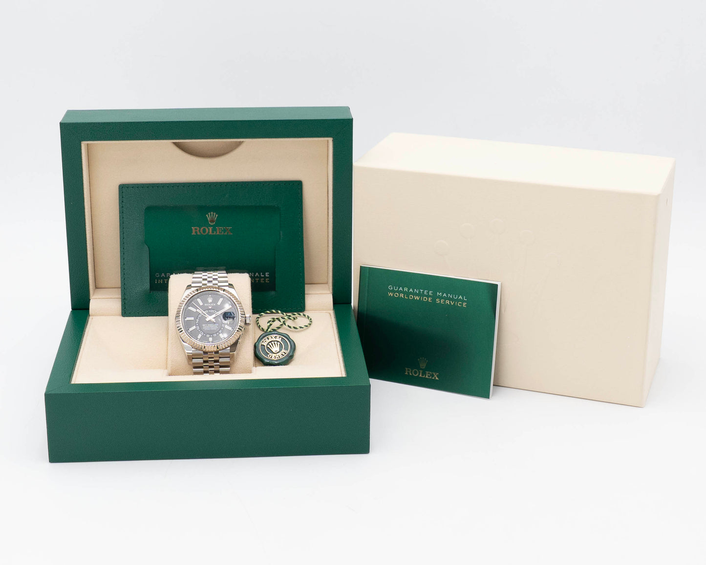 Rolex Sky Dweller 42mm 326934 Black Dial Jubilee 2022