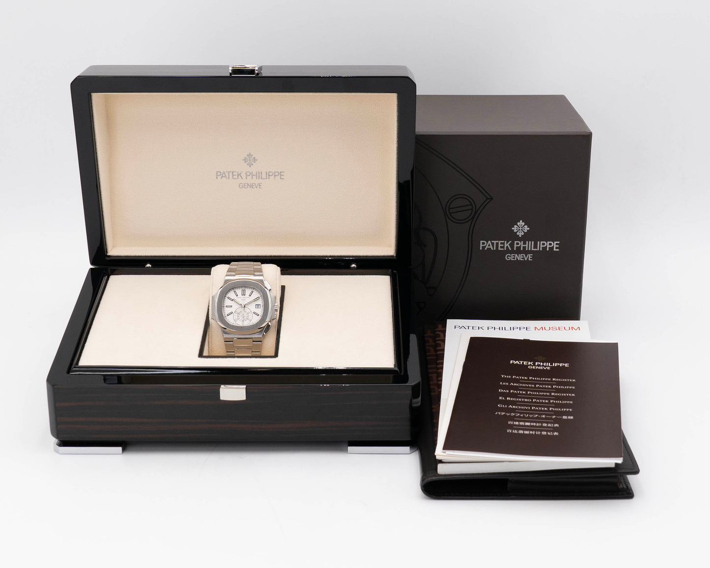 Patek Philippe Nautilus 40.50mm 5980/1A-019 White Dial 2015