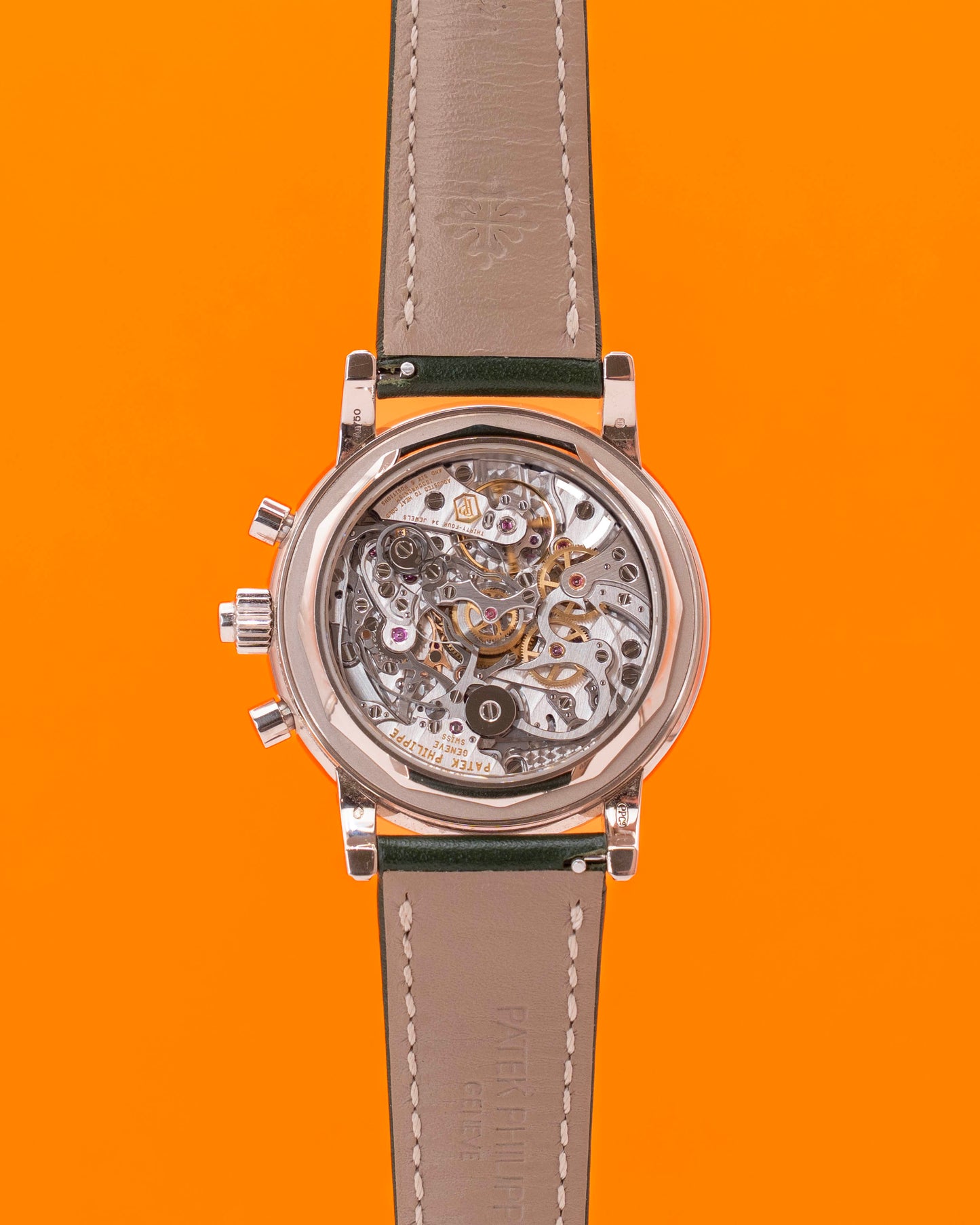 Patek Philippe Perpetual Calendar Chronograph 40mm 5204G Olive Green Dial White Gold 2024