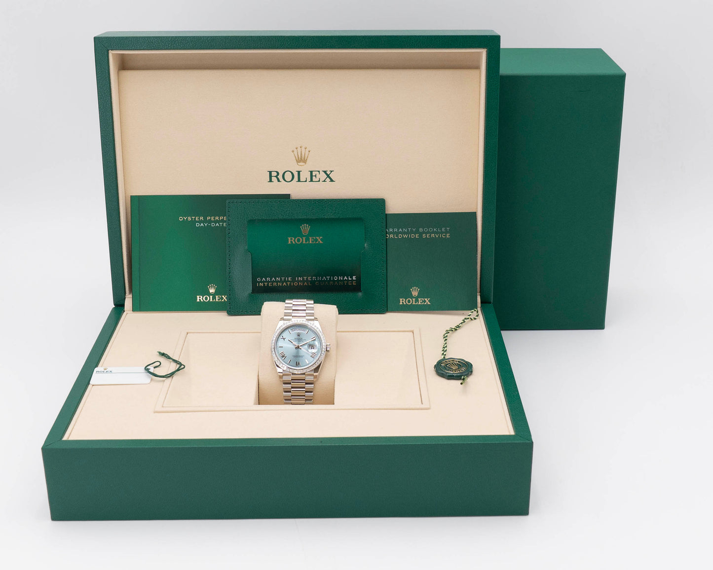 2026 UNWORN Rolex Day Date 36mm 128396TBR Platinum Ice Blue Diamond Bezel Roman Dial