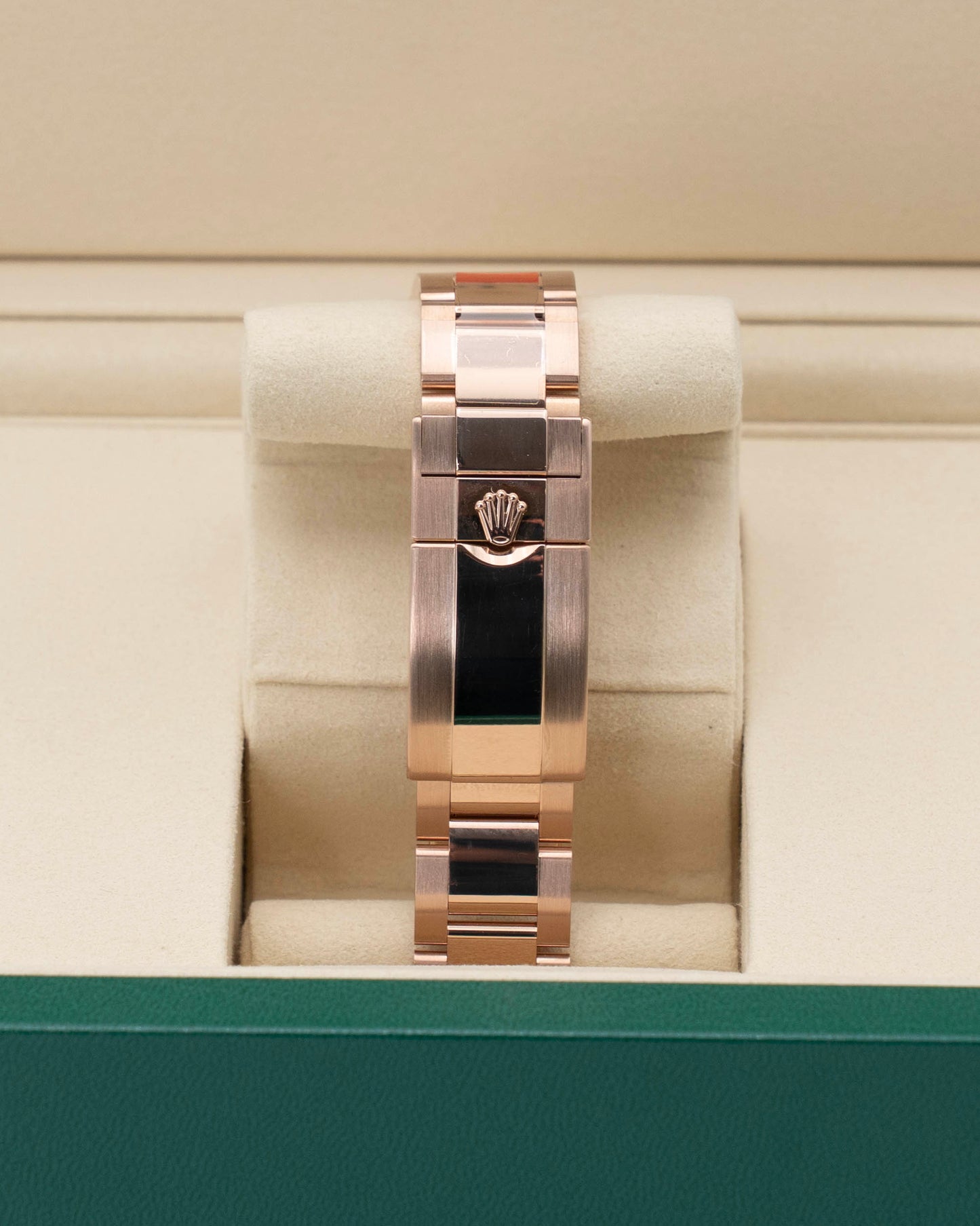 Rolex GMT Master II 40mm 126715CHNR Rose Gold Rootbeer 2021 (126715CHNR-0001)