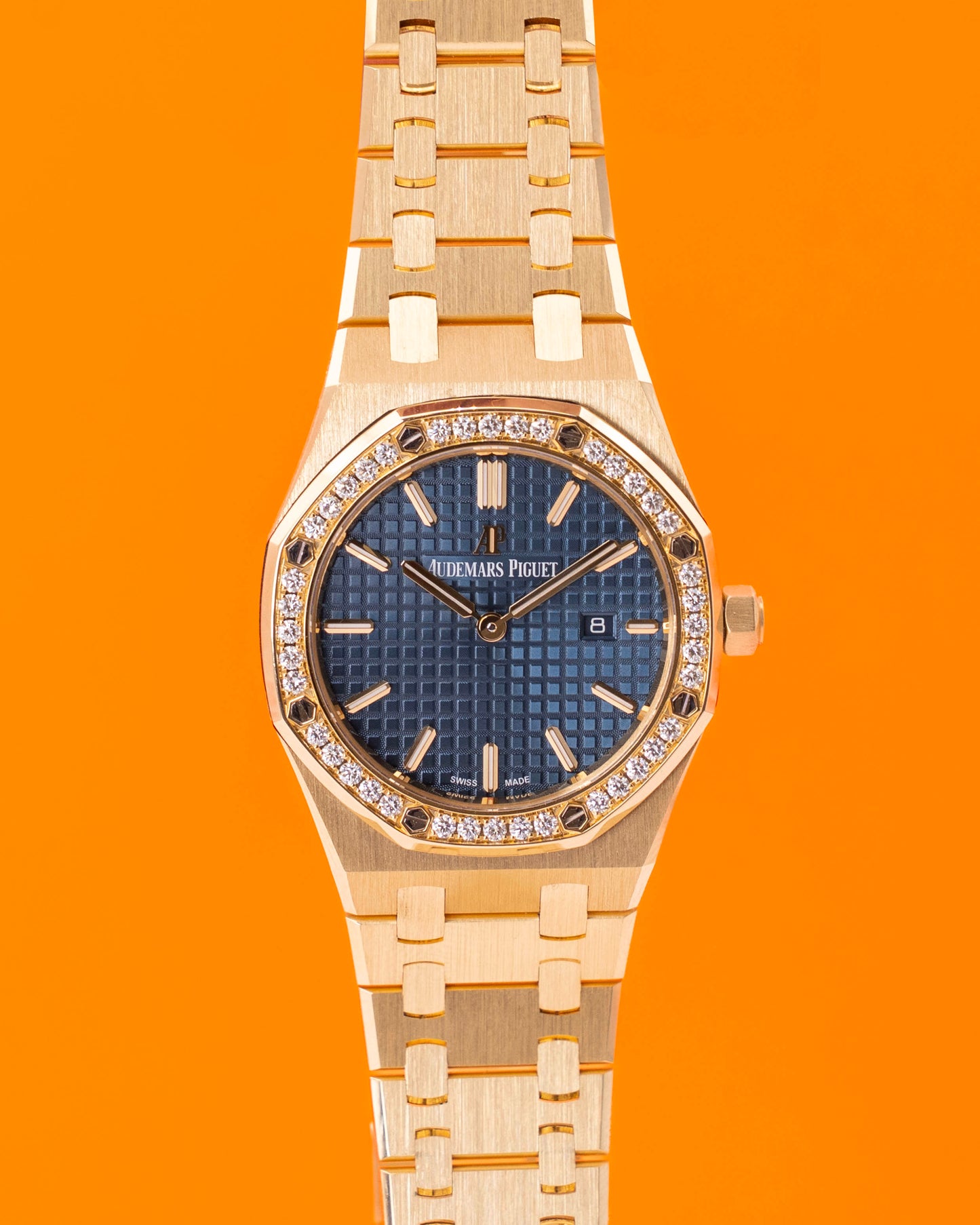 Audemars Piguet 33mm 67651BA Yellow Gold Blue Dial Diamond Bezel  (67651ba.zz.1261ba.02)