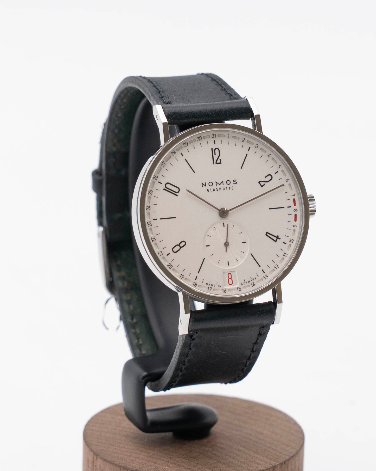 Nomos Glashütte Tangente 2Date 37.5mm 135/25119 White 2025
