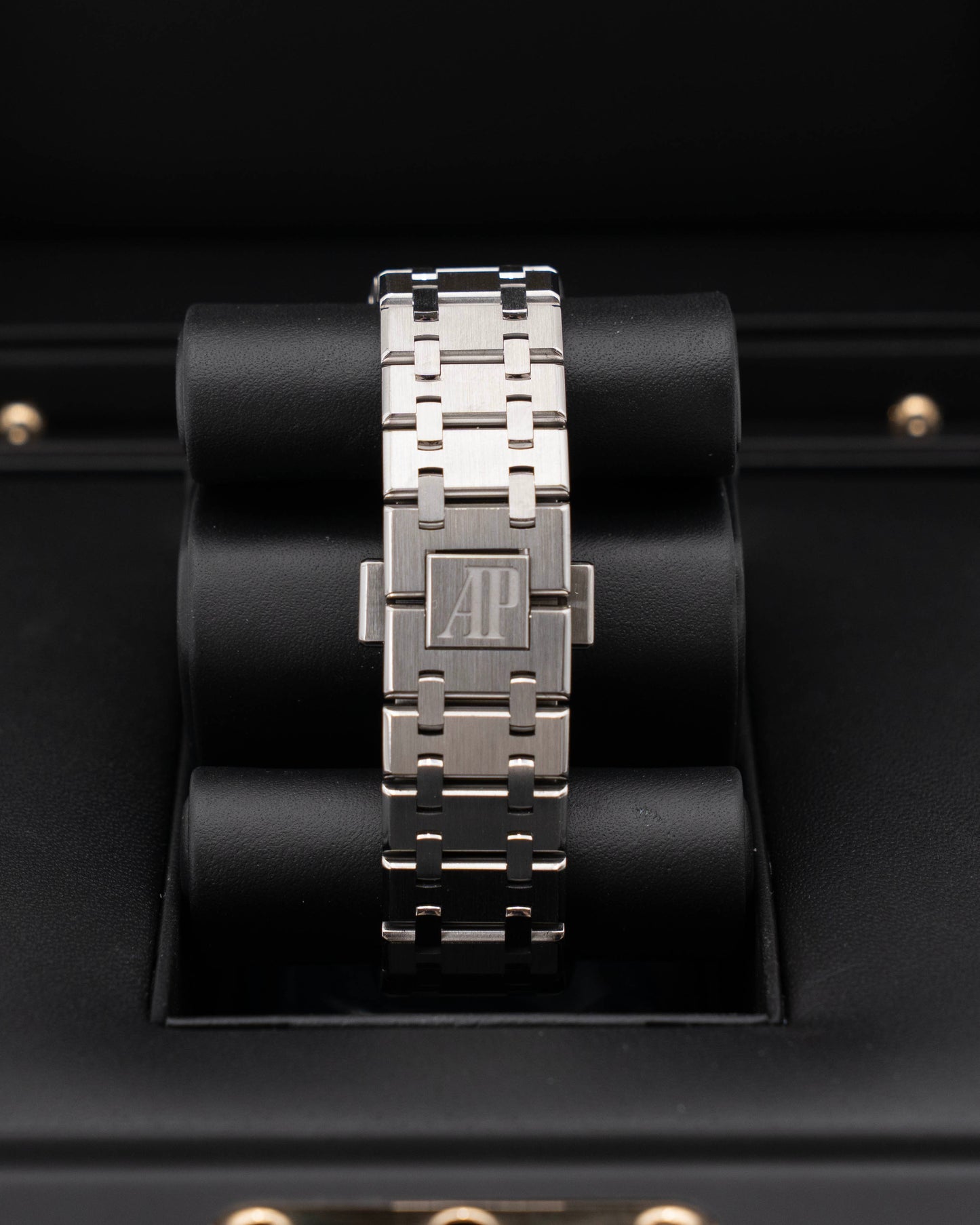 Audemars Piguet Royal Oak 37mm 15450ST White