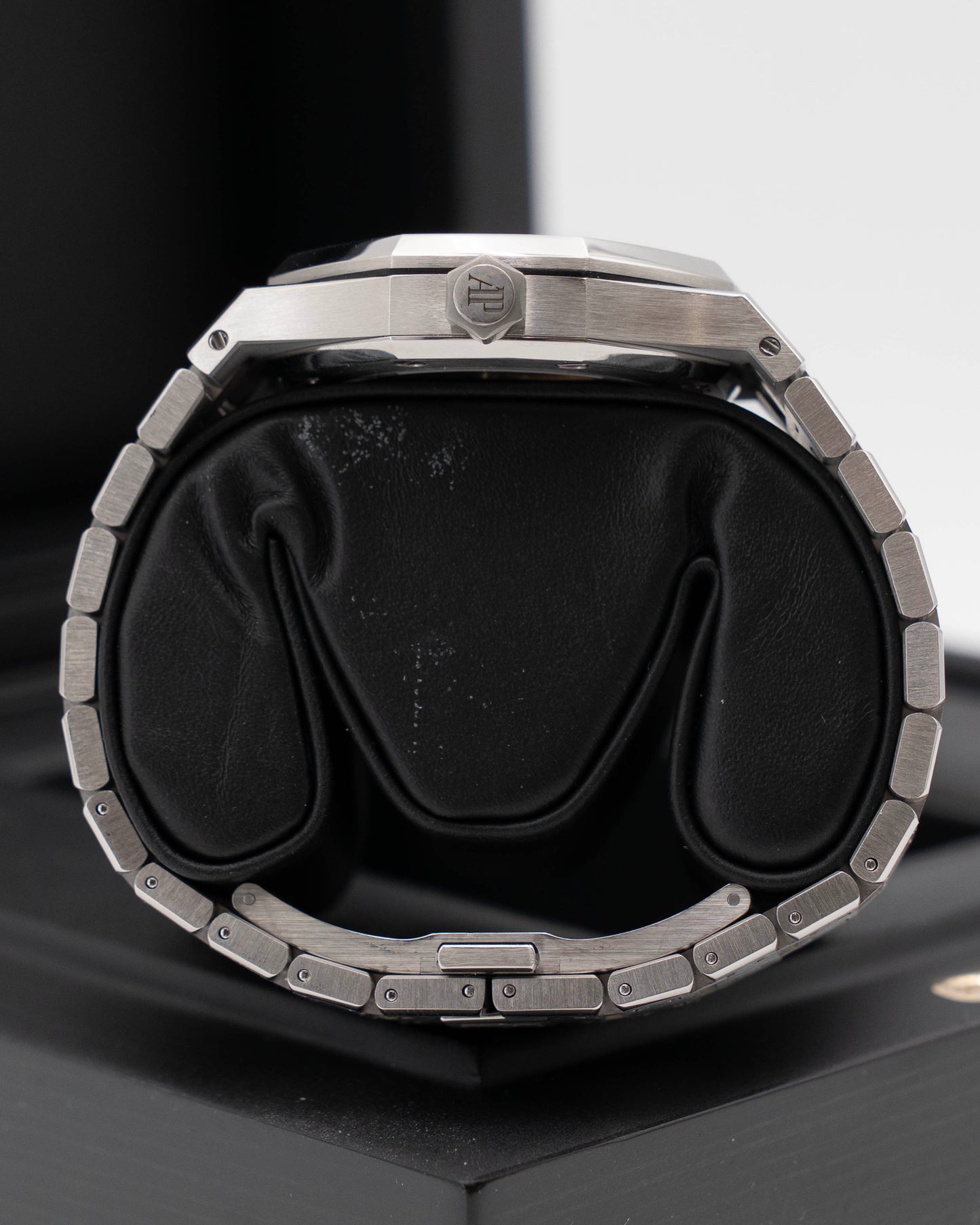 Audemars Piguet Royal Oak 37mm 15450ST White