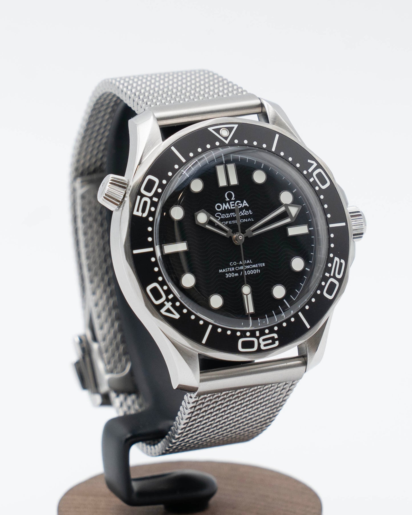Omega Seamaster Diver 300m 42mm 210.30.42.20.01.010 Black 2025