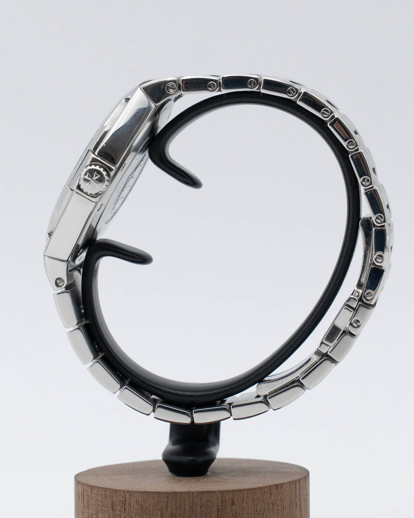 Vacheron Constantin Overseas 42mm 47040/B01A-9094 Black Dial