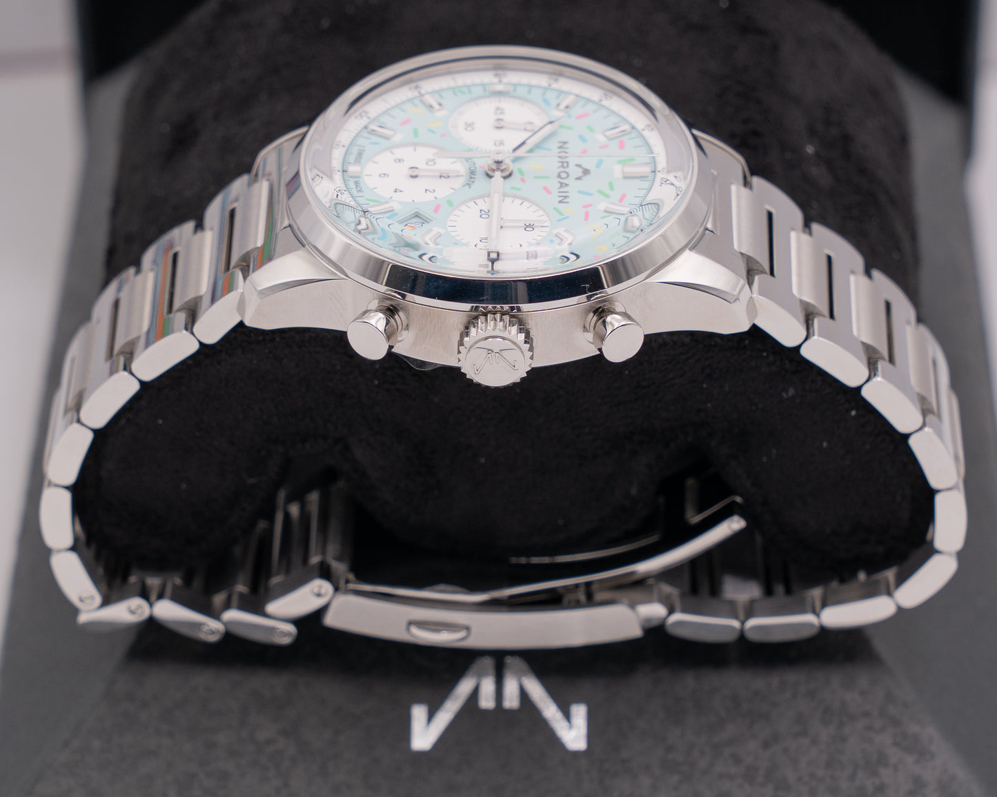 UNWORN Norqain Freedom Chrono 40mm N2201.19S04.A01 Enjoy Life Sprinkle Turqoise 2026
