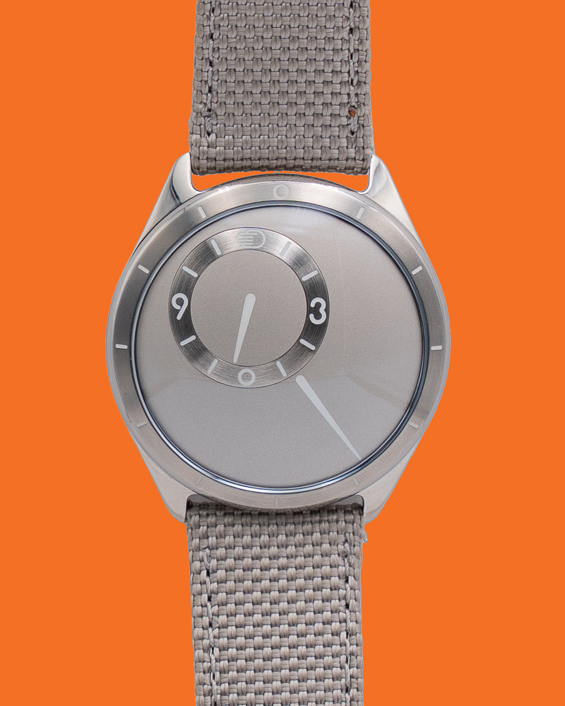 Ressence 39mm Type 9 G Grade 5 Titanium Manual Wind 2026