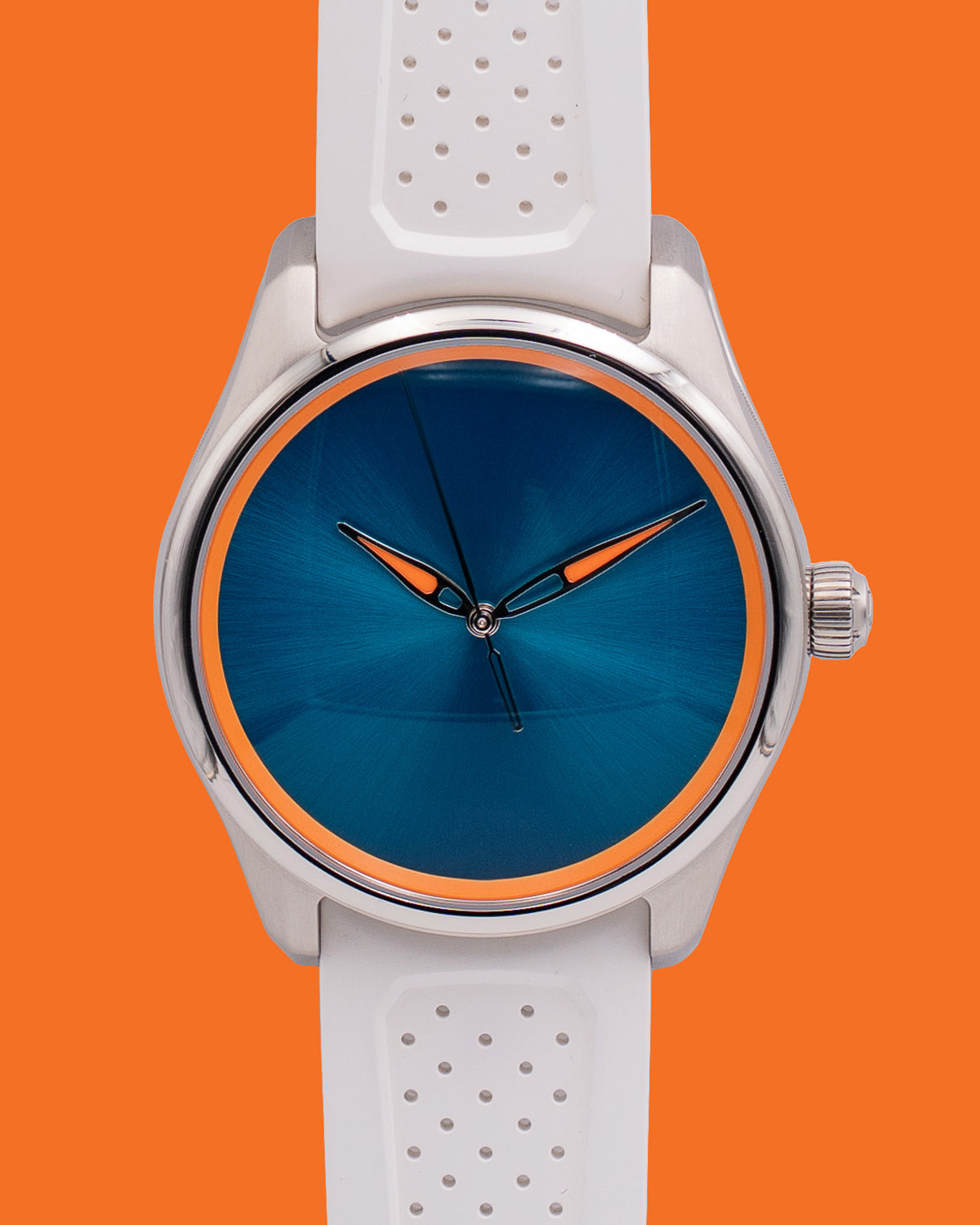 H. Moser & Cie Pioneer Centre 2025 Seconds 42.8mm 3201-1202 Spiced Aqua