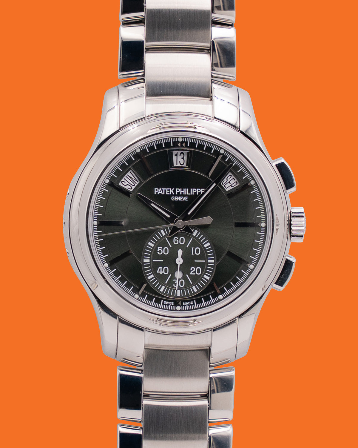 Patek Complications 42mm 5905/1A-001 Green Dial on Bracelet 2024