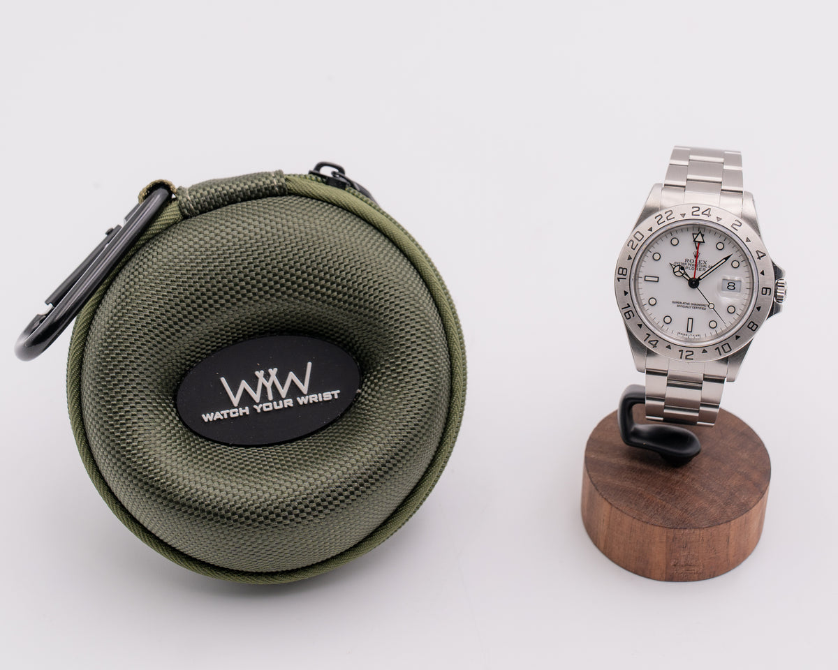 Rolex Explorer II 40mm 16570 White Swiss T Dial U serial