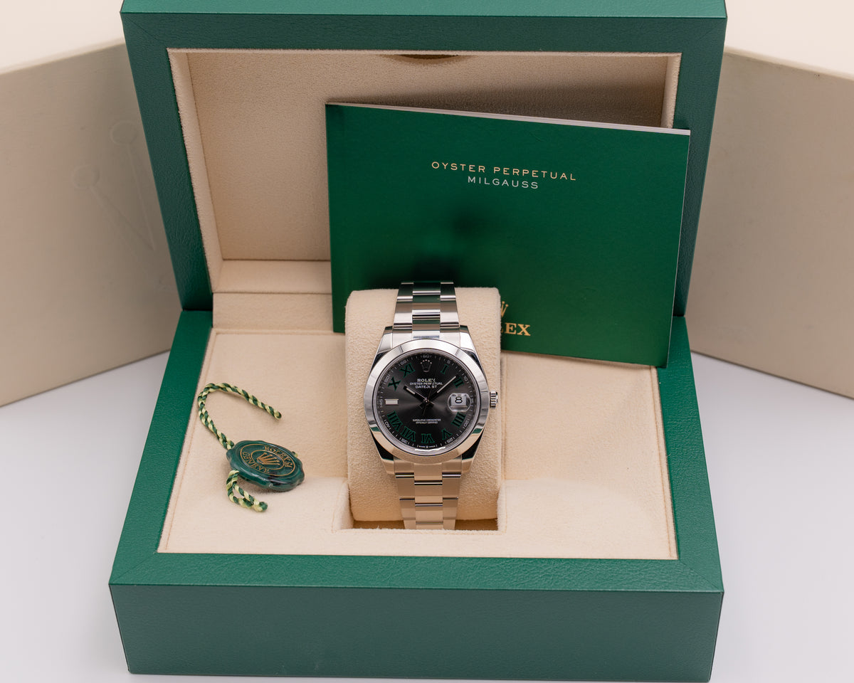 Rolex Datejust 41mm 126300 Wimbledon Dial Smooth Oyster